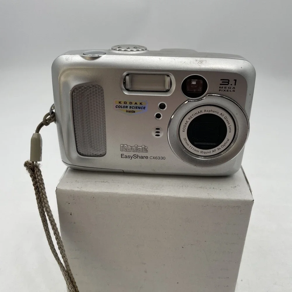 Fujifilm FinePix S3100 4.0MP Digital Camera 6X Optical Zoom+Battery TESTED